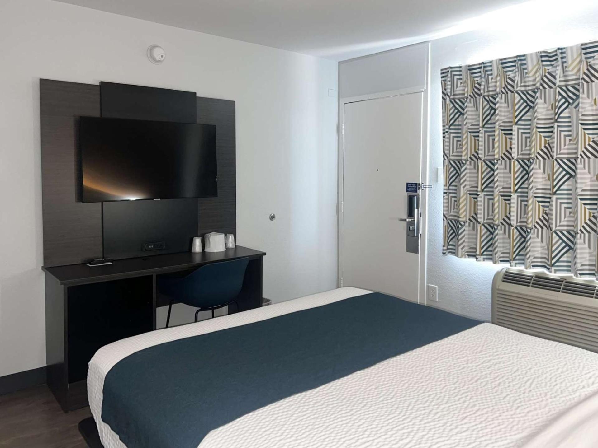 Motel 6-Tulare, Ca ภายนอก รูปภาพ