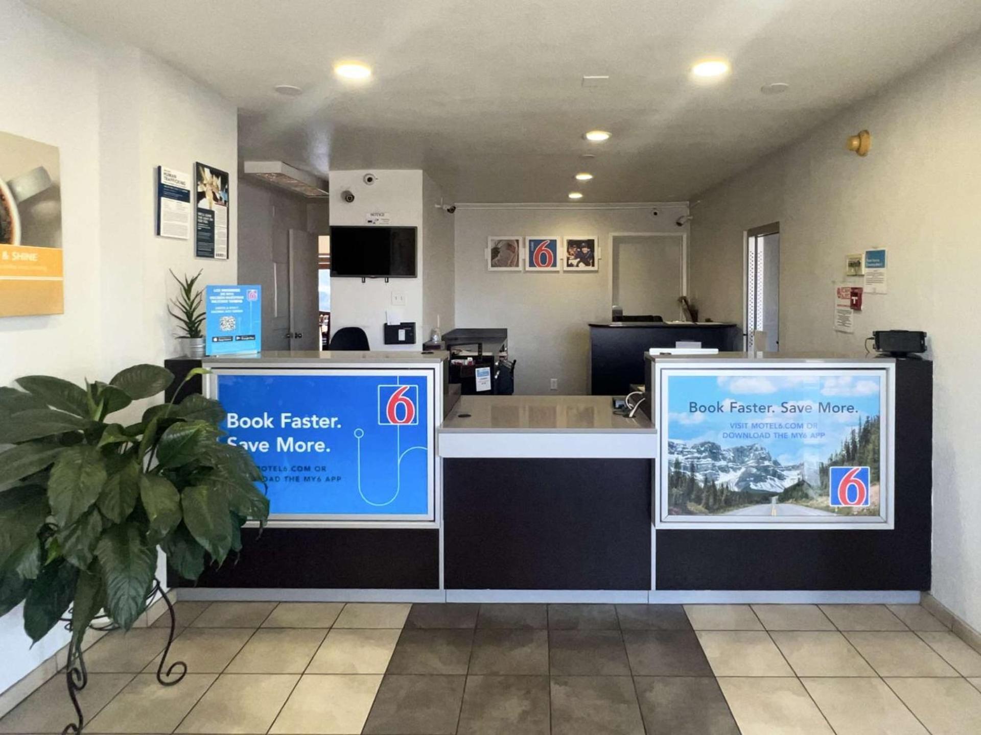Motel 6-Tulare, Ca ภายนอก รูปภาพ