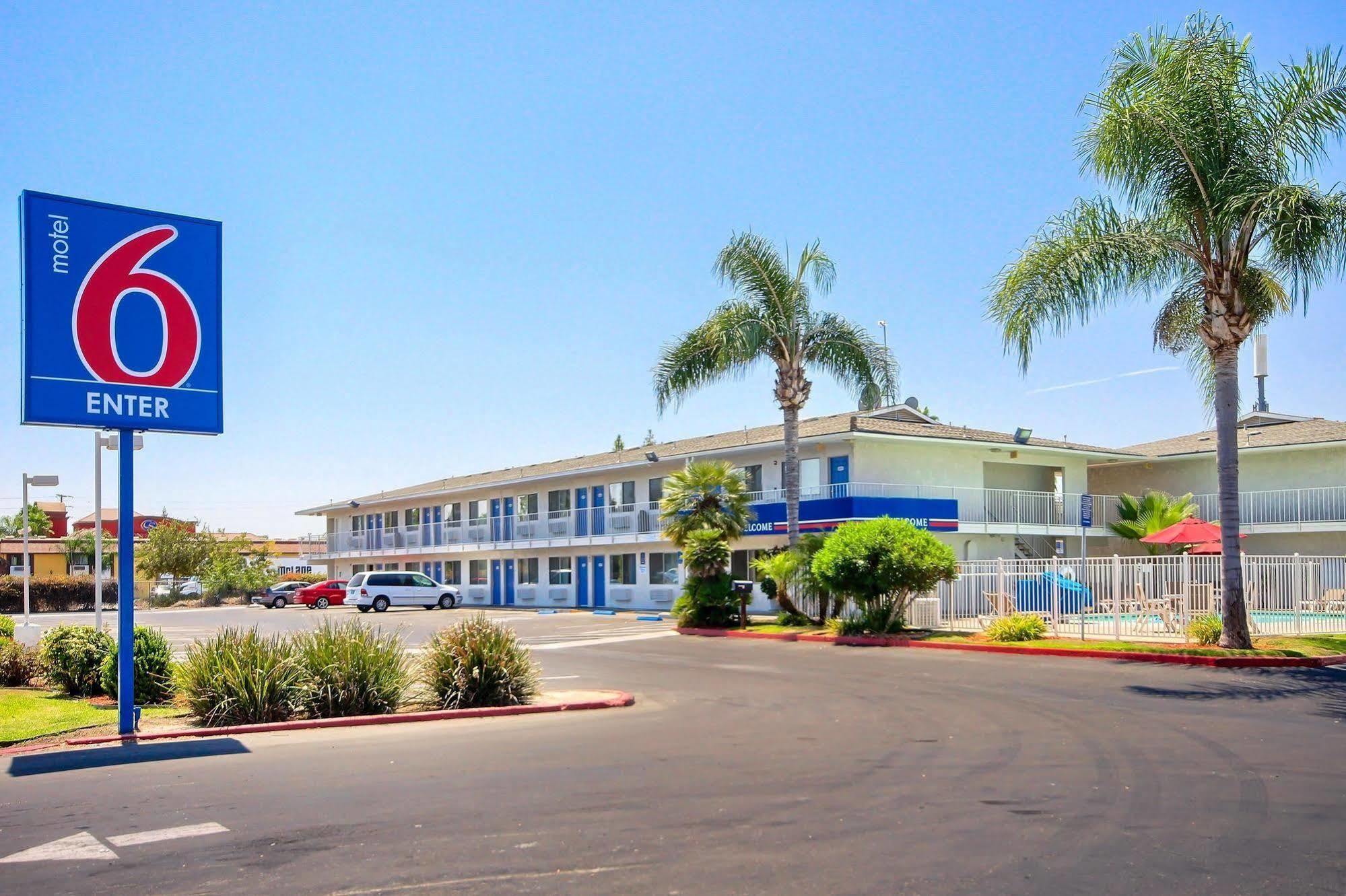 Motel 6-Tulare, Ca ภายนอก รูปภาพ