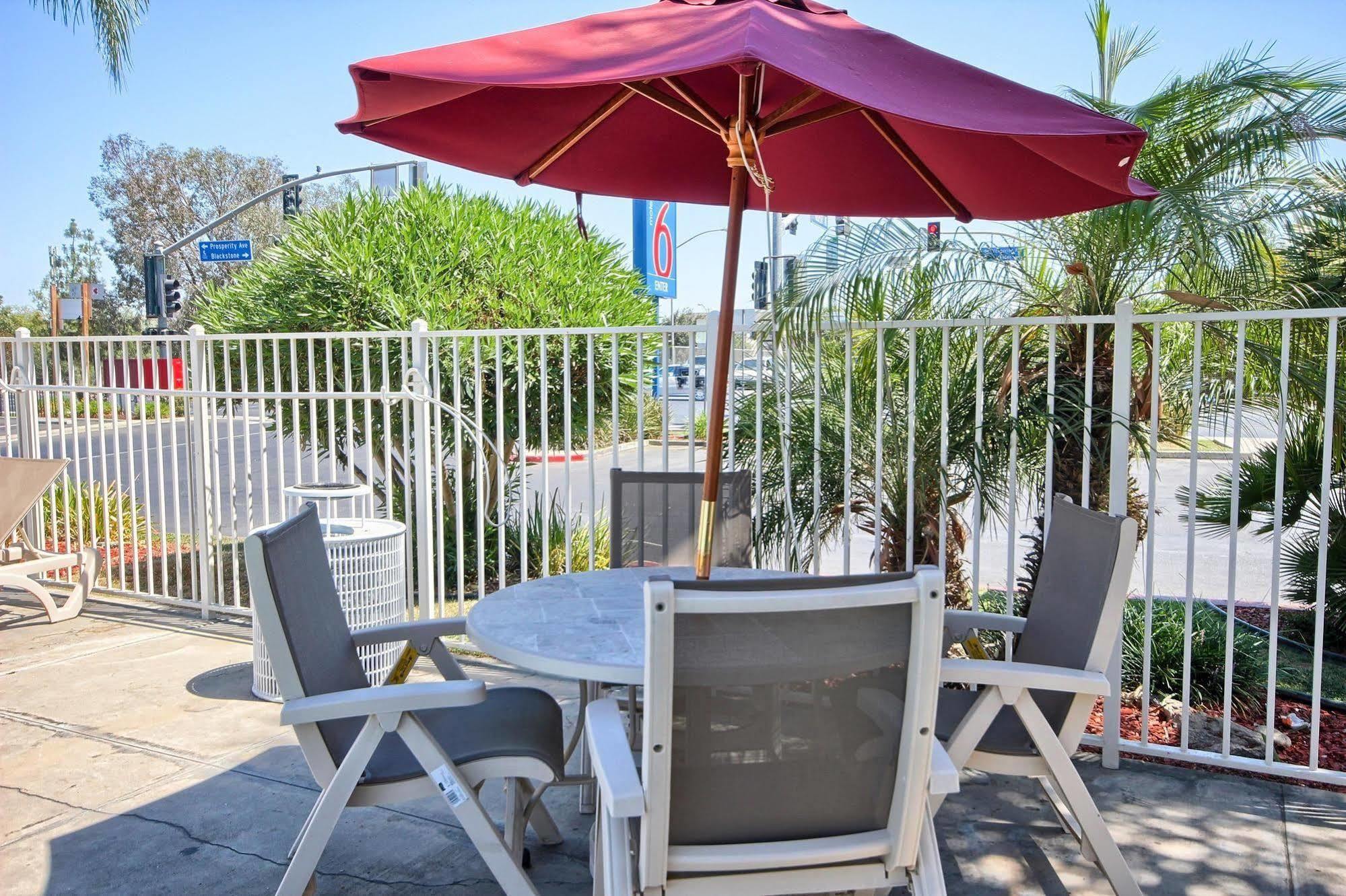 Motel 6-Tulare, Ca ภายนอก รูปภาพ